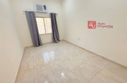 Apartment - 2 Bedrooms - 2 Bathrooms for rent in Um Al Hasam - Manama - Capital Governorate