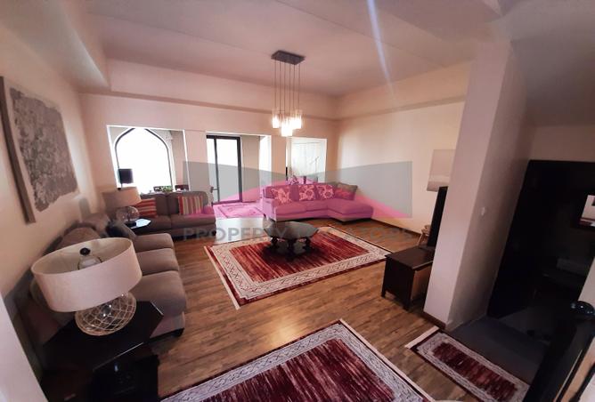 931439 - Property Image 2