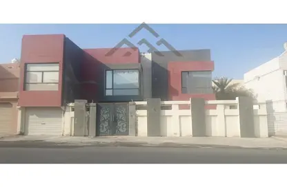 فيلا - 3 غرف نوم - 3 حمامات للبيع في عالي - المحافظة الوسطى