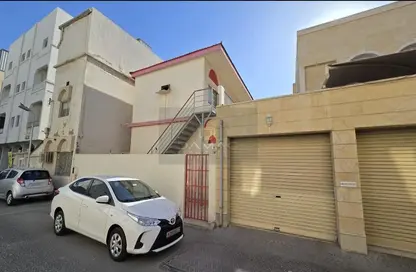 Whole Building - 7+ Bedrooms - 7+ Bathrooms for sale in Bu Ghazal - Manama - Capital Governorate
