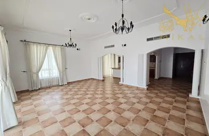 Office Space - Studio - 2 Bathrooms for rent in Seef - Capital Governorate