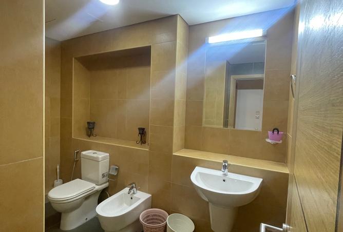 992242 - Property Image 2