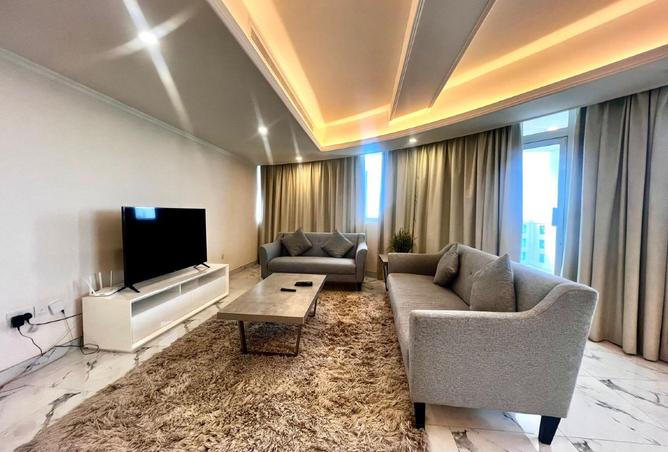 984201 - Property Image 2