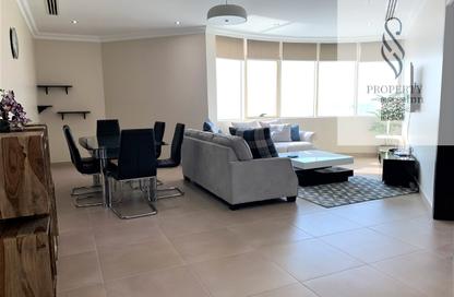Apartment - 3 Bedrooms - 3 Bathrooms for rent in Al Juffair - Capital Governorate