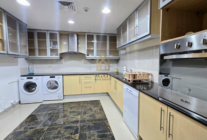 979760 - Property Image 2