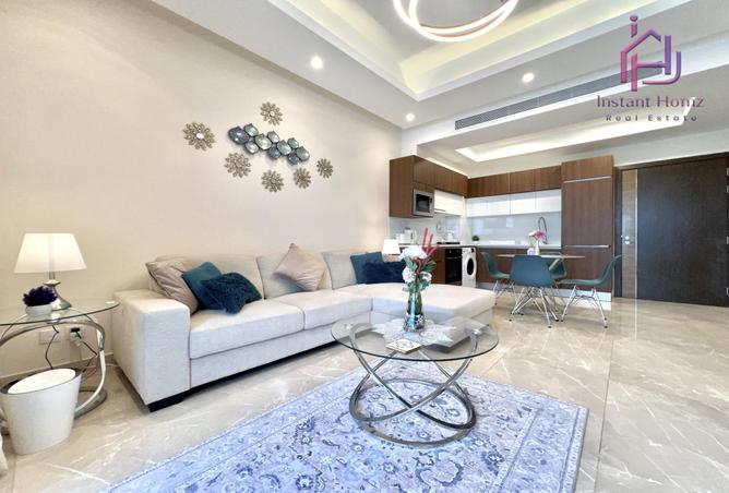 952553 - Property Image 2