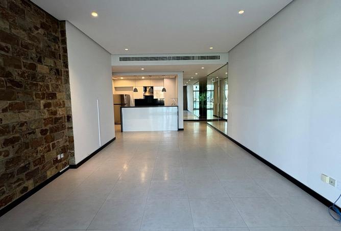 981206 - Property Image 3