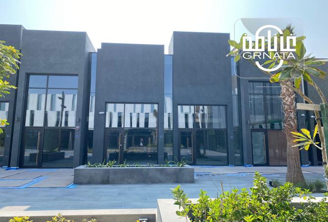 885321 - Property Image 2