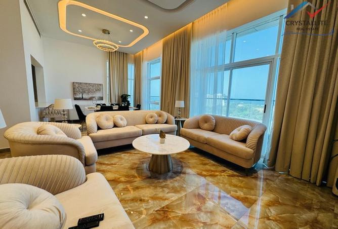 983568 - Property Main Image