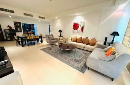 Apartment - 2 Bedrooms - 3 Bathrooms for rent in Al Juffair - Capital Governorate