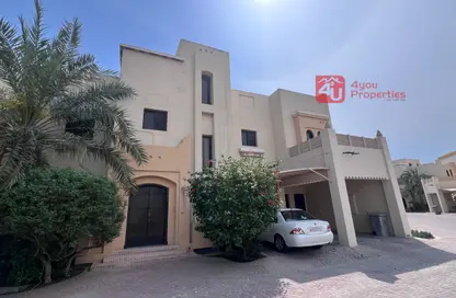 فيلا - 5 غرف نوم - 5 حمامات للايجار في الجنبية - المحافظة الشمالية