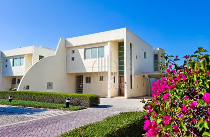 Villa - 3 Bedrooms - 3 Bathrooms for sale in Durrat Marina - Durrat Al Bahrain - Southern Governorate