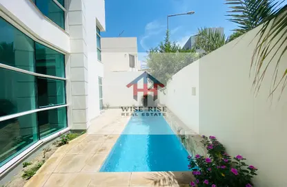 Villa - 4 Bedrooms - 4 Bathrooms for rent in Mahooz - Manama - Capital Governorate