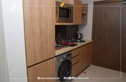Kitchen image for: Apartment - 1 Bedroom - 1 Bathroom for rent in Busaiteen - Muharraq Governorate, Image 1