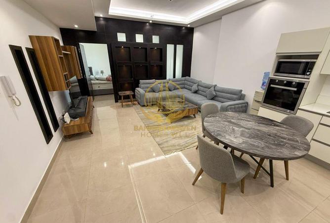 974580 - Property Image 2