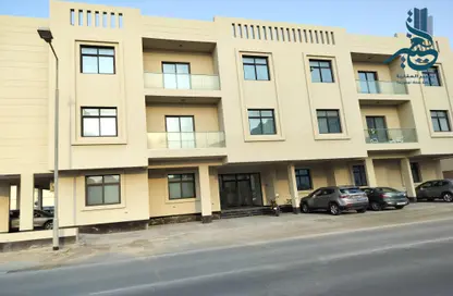 Outdoor Building image for: Apartment - 3 Bedrooms - 2 Bathrooms for rent in Saar - Northern Governorate, Image 1