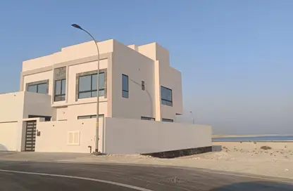 Villa - 6 Bedrooms - 7 Bathrooms for rent in Diyar Al Muharraq - Muharraq Governorate