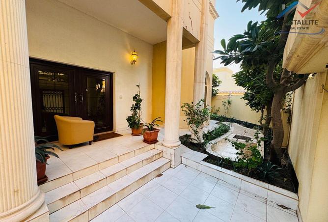 972764 - Property Image 2