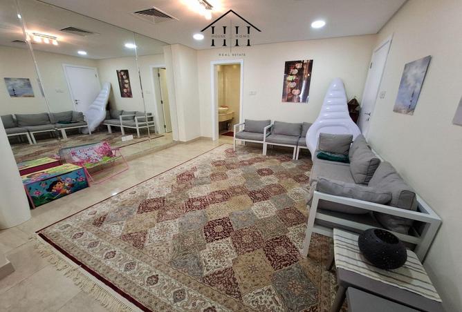 976424 - Property Image 3