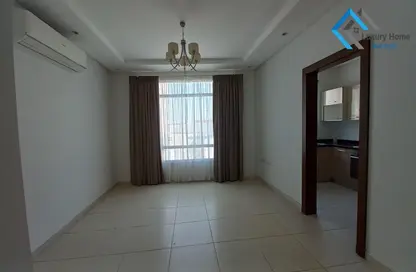 Apartment - 3 Bedrooms - 3 Bathrooms for rent in Janabiya - Northern Governorate