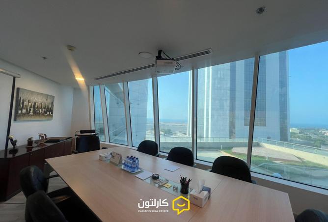 957296 - Property Image 2