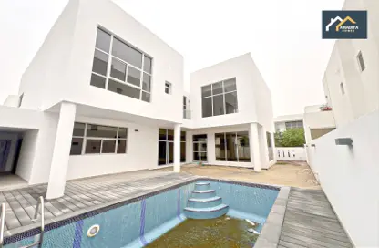 Villa - 5 Bedrooms - 6 Bathrooms for sale in Hamala - Northern Governorate