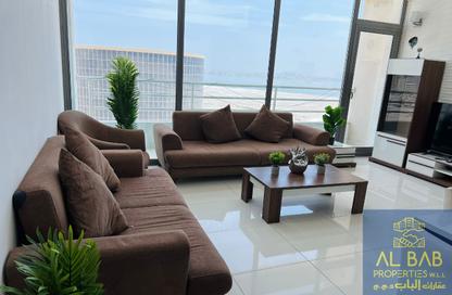 Apartment - 3 Bedrooms - 3 Bathrooms for rent in Al Juffair - Capital Governorate