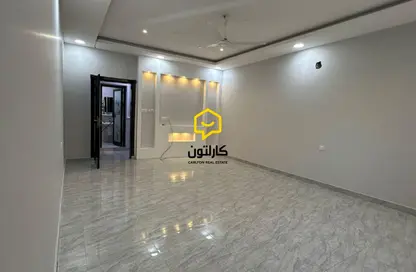 شقة - 4 غرف نوم - 3 حمامات للبيع في مدينة حمد - المحافظة الشمالية