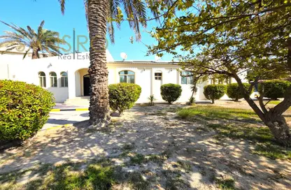 Villa - 4 Bedrooms - 4 Bathrooms for rent in Saar - Northern Governorate