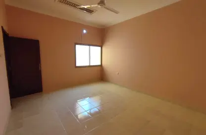 Apartment - 2 Bedrooms - 2 Bathrooms for rent in Manama - Capital Governorate