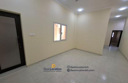 Apartment - 2 Bedrooms - 2 Bathrooms for rent in Sitra - Central Governorate