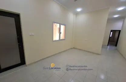 شقة - 2 غرف نوم - 2 حمامات للايجار في سترة - المحافظة الوسطى
