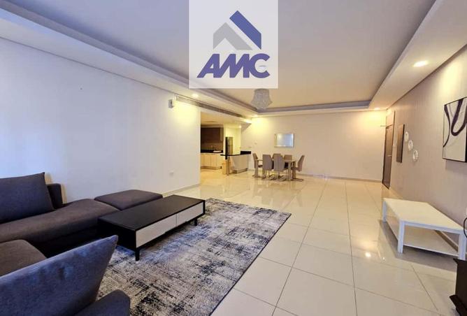 958418 - Property Image 2