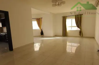 Apartment - 2 Bedrooms - 2 Bathrooms for rent in Hidd - Muharraq Governorate