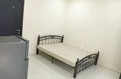 Apartment - Studio - 1 Bathroom for rent in Zinj - Manama - Capital Governorate