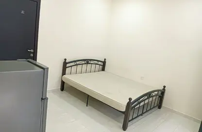 Apartment - Studio - 1 Bathroom for rent in Zinj - Manama - Capital Governorate