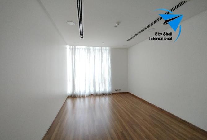 908581 - Property Image 3