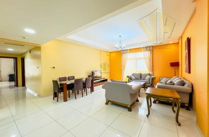 Apartment - 2 Bedrooms - 3 Bathrooms for rent in Zinj - Manama - Capital Governorate