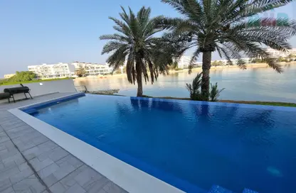 Villa - 4 Bedrooms - 5 Bathrooms for rent in Amwaj Avenue - Amwaj Islands - Muharraq Governorate