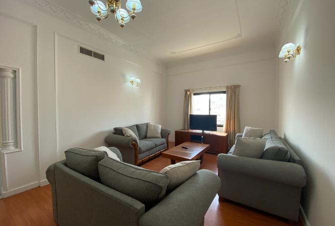 960421 - Property Image 3