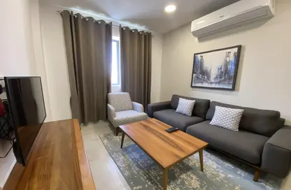 Living Room image for: Apartment - 1 Bedroom - 1 Bathroom for rent in Segaya - Manama - Capital Governorate, Image 1
