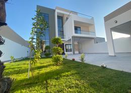 Villa - 6 bedrooms - 8 bathrooms for sale in Janabiya - Northern Governorate