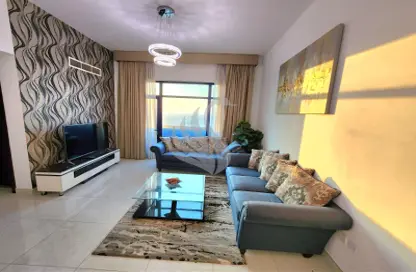 Apartment - 2 Bedrooms - 2 Bathrooms for rent in Al Juffair - Capital Governorate