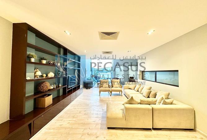 966579 - Property Image 2