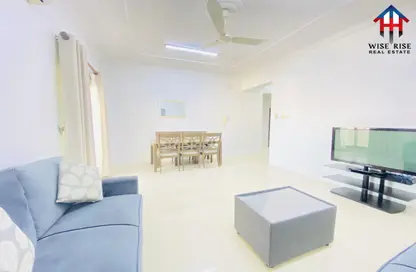 Apartment - 2 Bedrooms - 2 Bathrooms for rent in Um Al Hasam - Manama - Capital Governorate