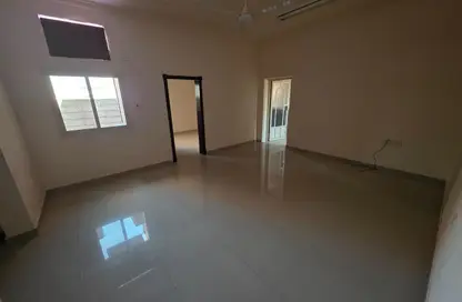 Apartment - 3 Bedrooms - 2 Bathrooms for rent in Sitra - Central Governorate