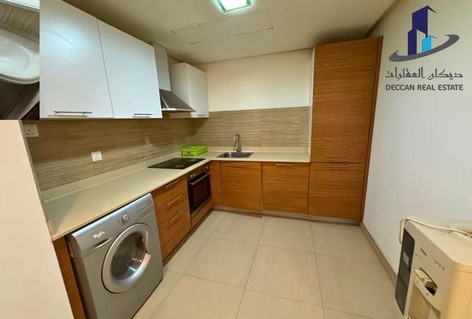 951635 - Property Image 2