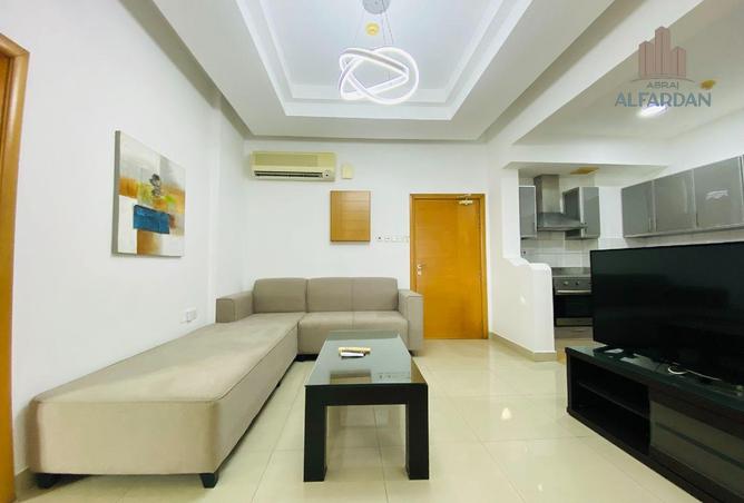 988487 - Property Main Image