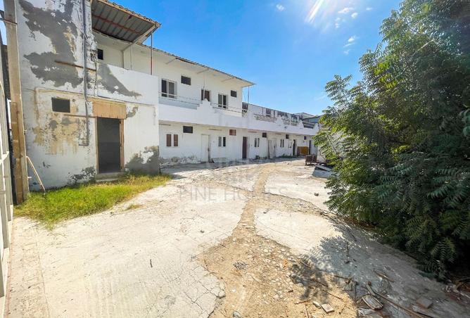 985682 - Property Main Image