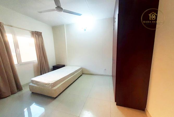 977165 - Property Image 2